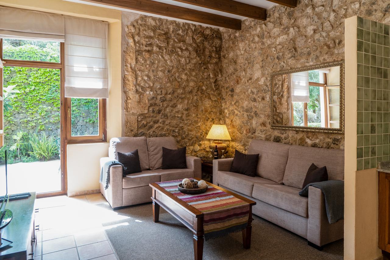 Farm stay Alfabia Nou Bunyola